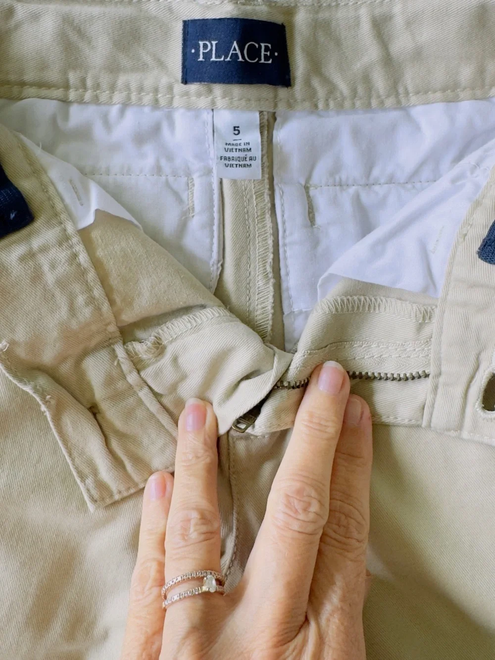 The Children's Place Boys Size 5 Stretch Chino Pants Uniform Tan Beige Khaki NWT